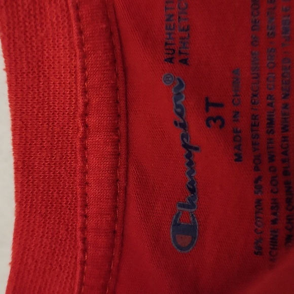 Champion tee shirt and joggers - Picture 2 of 5